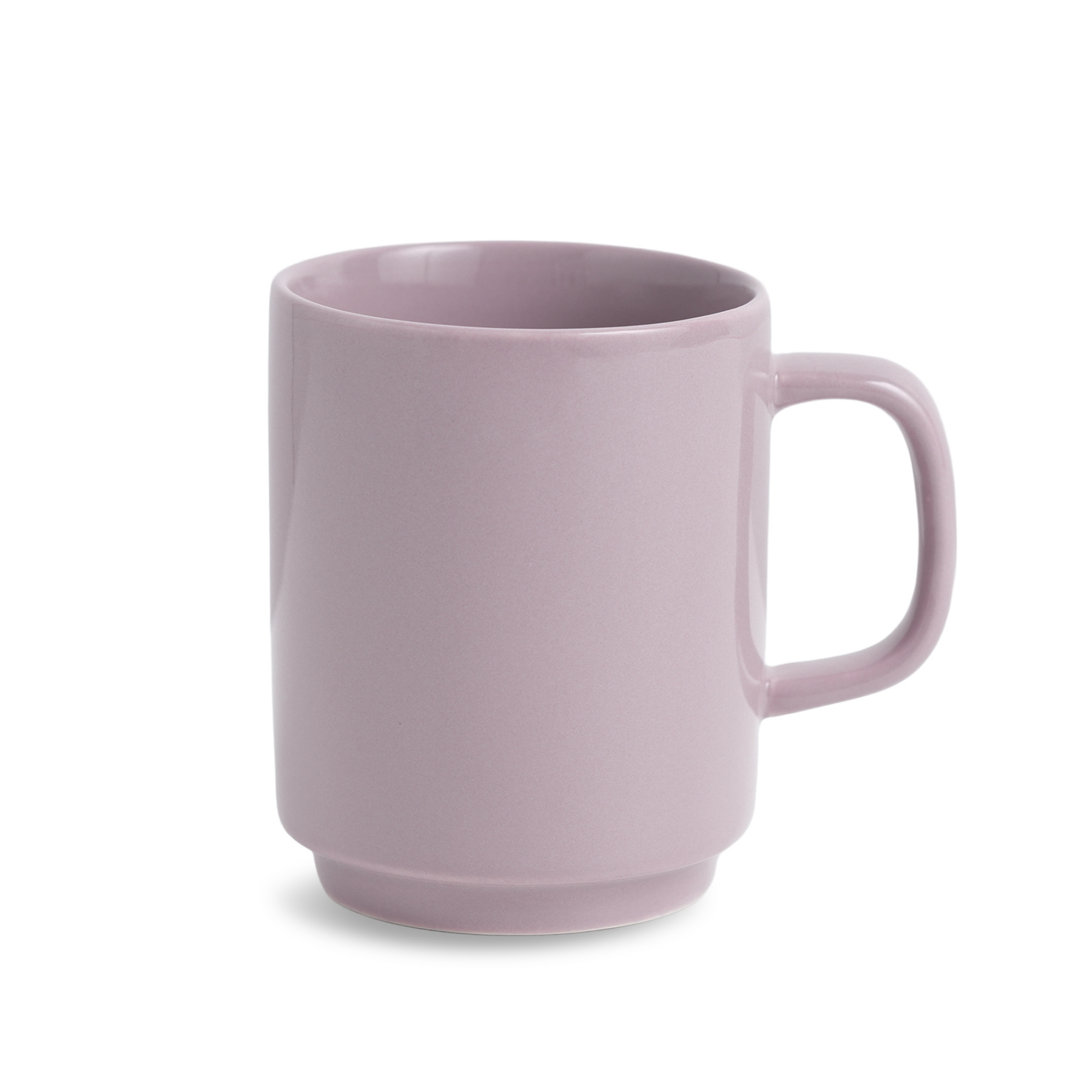 Purple mug on a white background